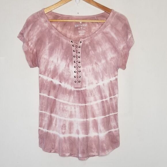 Soft and Sexy aeo T 1977 t-shirt Women's size small - Picture 1 of 6
